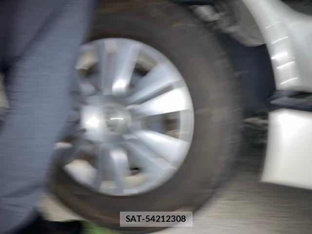Nissan Caravan 2017-06 7561915-4
