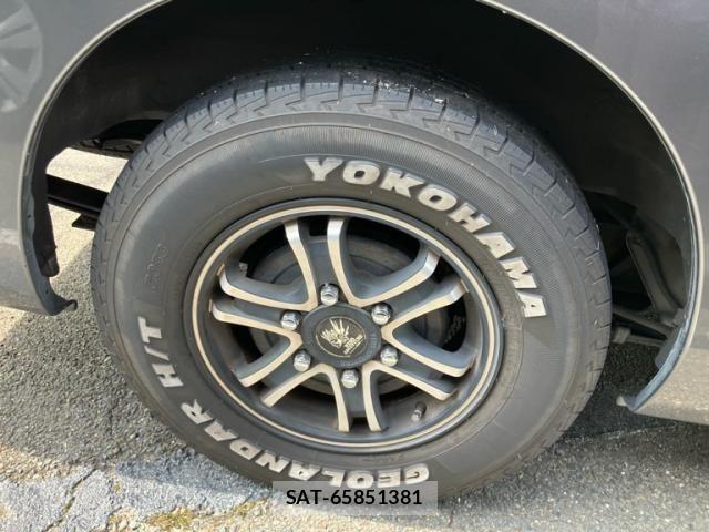 Nissan Caravan 2018-06 7615398-7