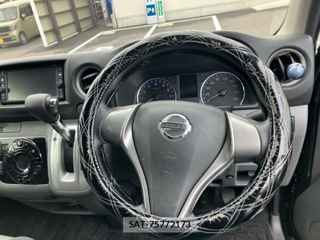 Nissan Caravan 2017-09 7615396-14