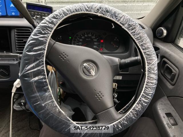 Nissan Caravan 2002-08 7721744-18