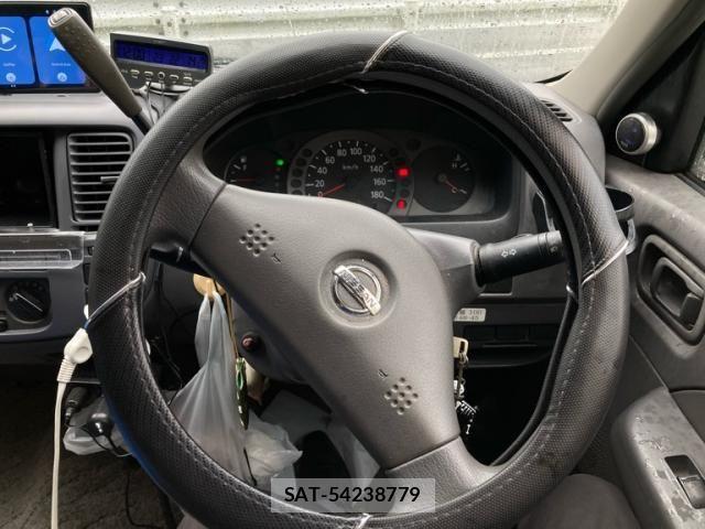 Nissan Caravan 2002-08 7721744-19