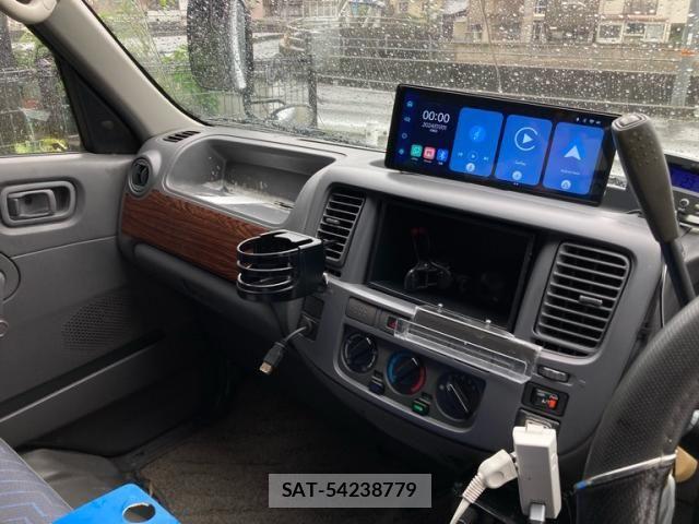 Nissan Caravan 2002-08 7721744-20