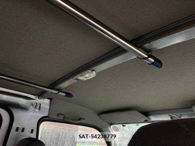 Nissan Caravan 2002-08 7721744-24