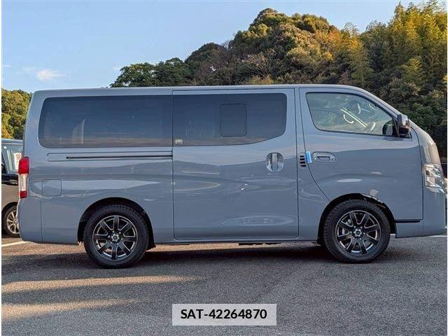 Nissan Caravan 2025-11 7721734-11