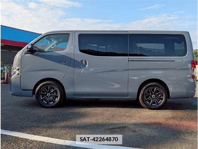 Nissan Caravan 2025-11 7721734-7