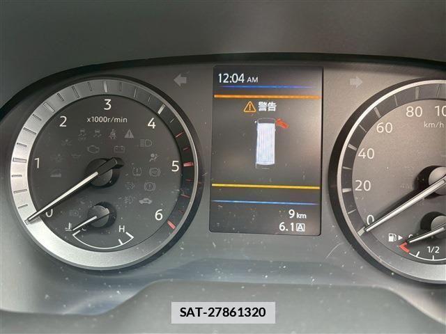 Nissan Caravan 2025-10 7721733-15