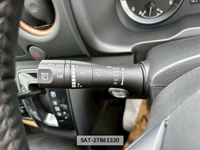 Nissan Caravan 2025-10 7721733-20
