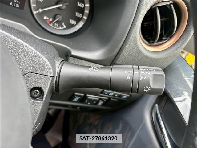 Nissan Caravan 2025-10 7721733-21