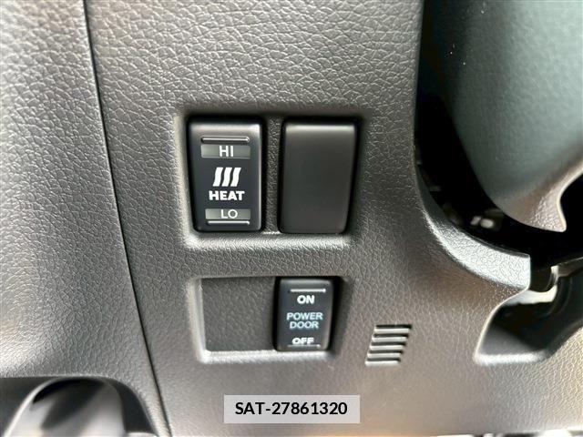 Nissan Caravan 2025-10 7721733-24