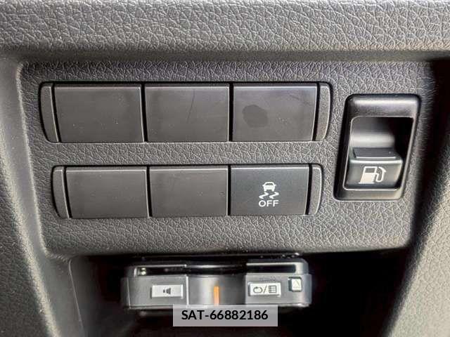Nissan Caravan 2025-05 7721736-14