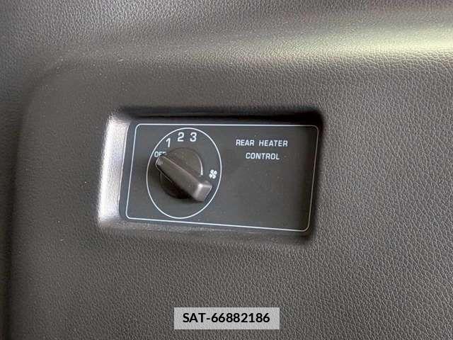 Nissan Caravan 2025-05 7721736-16