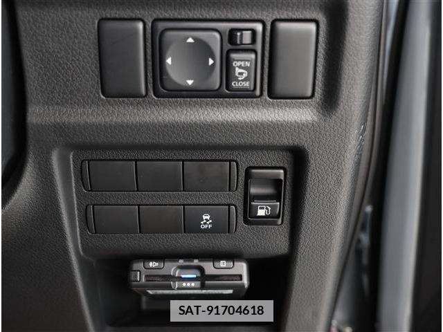 Nissan Caravan 2024-05 7783270-9