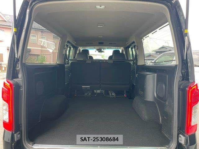 Nissan Caravan 2023-05 7783274-9