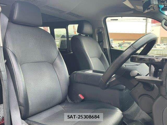 Nissan Caravan 2023-05 7783274-7