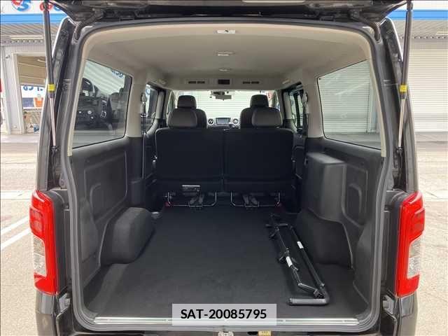 Nissan Caravan 2022-01 7783258-12