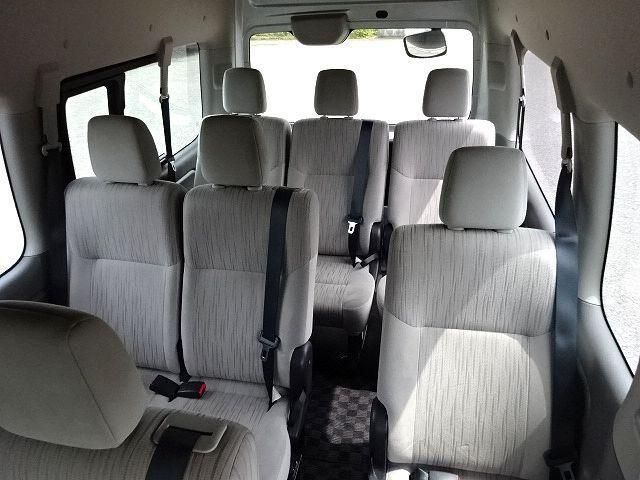 Nissan Caravan 2017-09 7864643-15