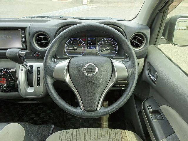 Nissan Caravan 2017-09 7864643-22