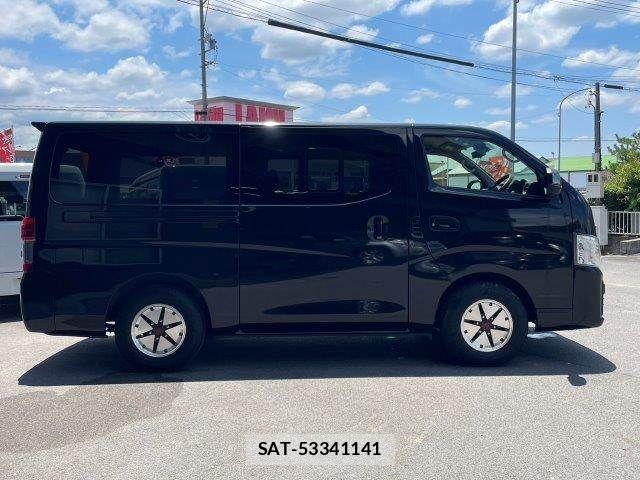 Nissan Caravan 2021-12 7875661-22
