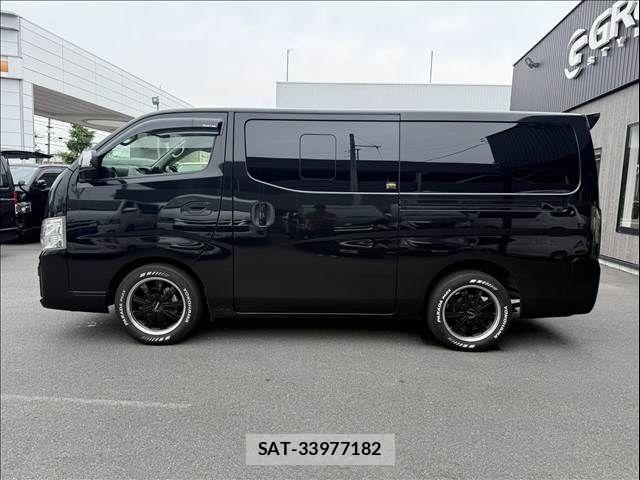 Nissan Caravan 2022-06 7875660-13