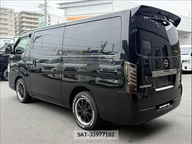 Nissan Caravan 2022-06 7875660-15