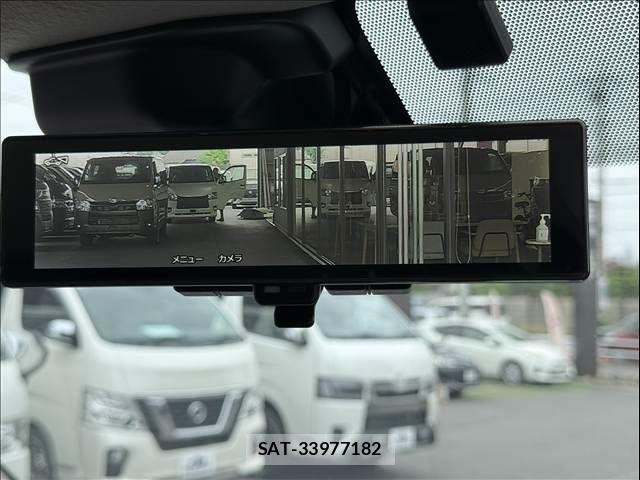 Nissan Caravan 2022-06 7875660-17