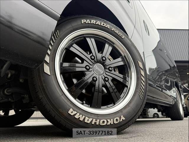 Nissan Caravan 2022-06 7875660-5