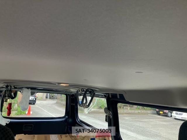 Nissan Caravan 2021-02 7875664-13
