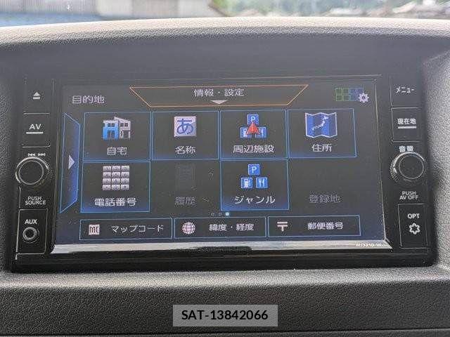 Nissan Caravan 2022-02 7875663-4