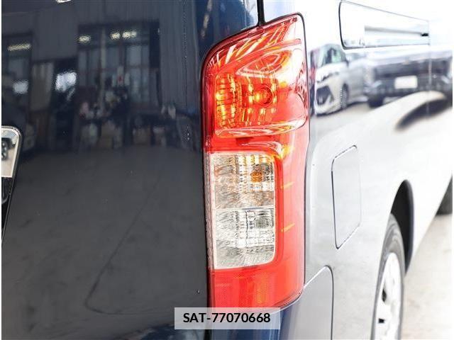 Nissan Caravan 2022-05 7902387-23