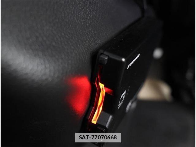 Nissan Caravan 2022-05 7902387-5