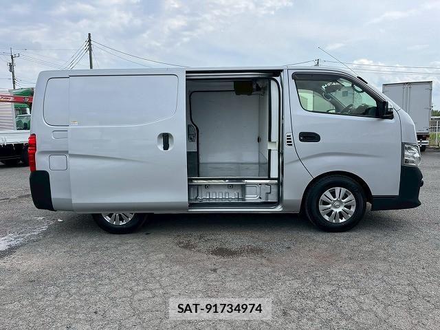 Nissan Caravan 2020-05 7960895-10