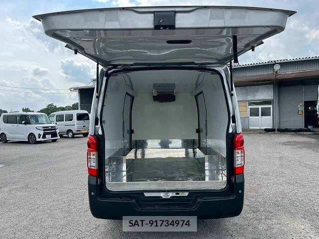 Nissan Caravan 2020-05 7960895-11