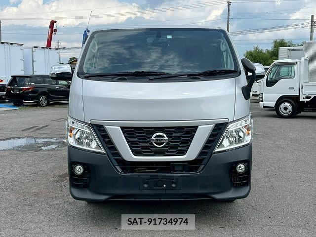 Nissan Caravan 2020-05 7960895-2