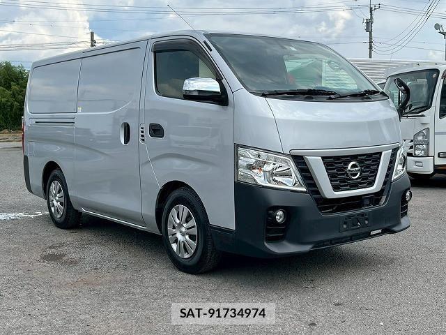 Nissan Caravan 2020-05 7960895-3