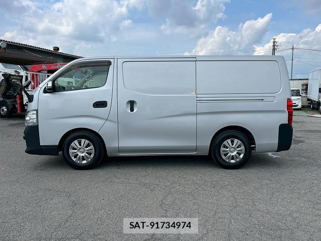 Nissan Caravan 2020-05 7960895-8