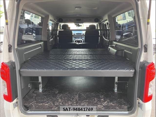 Nissan Caravan 2023-01 7960894-18
