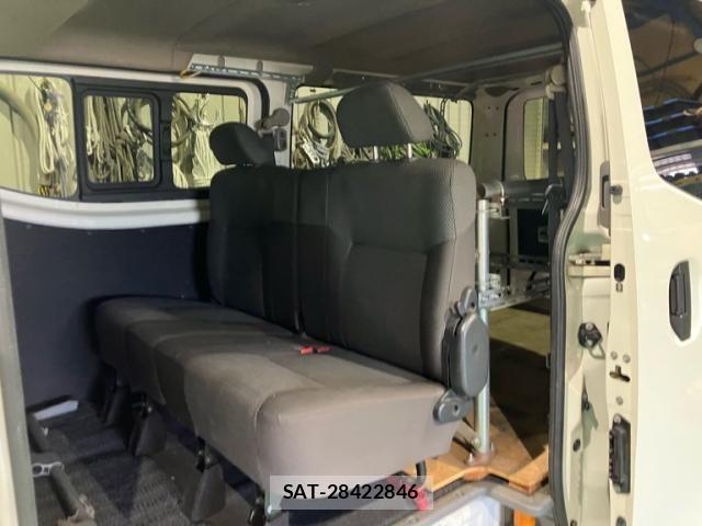Nissan Caravan 2016-06 7978754-9