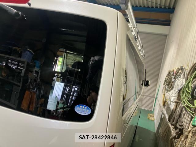 Nissan Caravan 2016-06 7978754-7