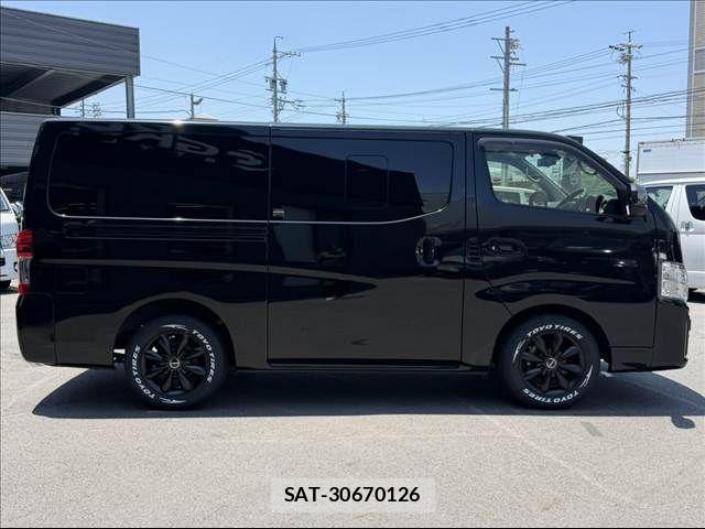 Nissan Caravan 2022-09 8034736-12