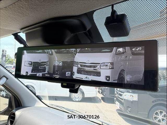 Nissan Caravan 2022-09 8034736-16