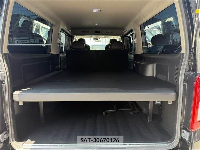Nissan Caravan 2022-09 8034736-19