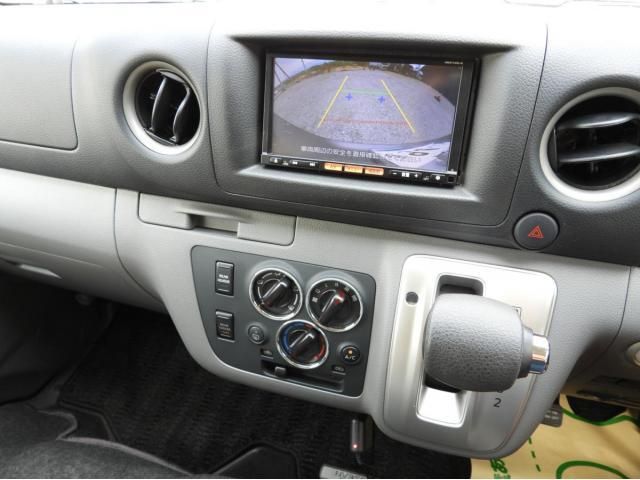 Nissan Caravan 2014-03 8060559-20