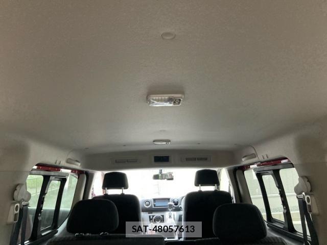 Nissan Caravan 2020-09 8073178-11