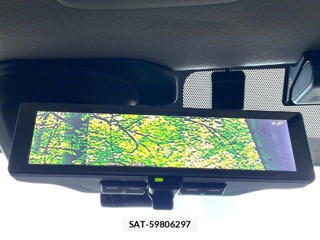 Nissan Caravan 2025-06 8073177-4
