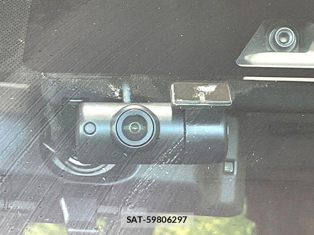 Nissan Caravan 2025-06 8073177-6