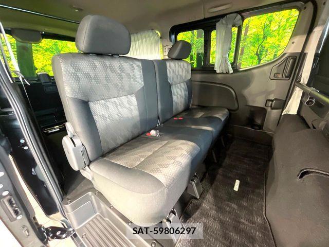 Nissan Caravan 2025-06 8073177-8