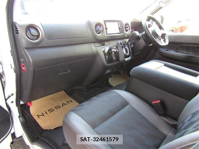 Nissan Caravan 2023-09 8098403-26