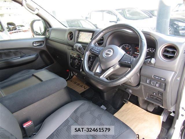Nissan Caravan 2023-09 8098403-5