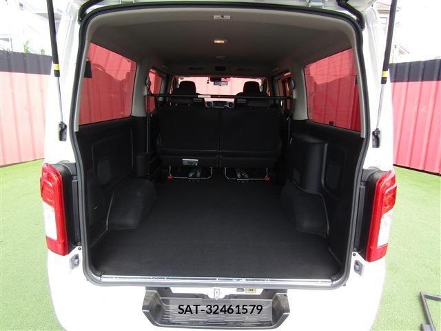 Nissan Caravan 2023-09 8098403-7
