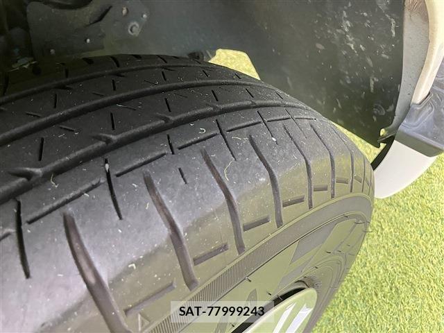 Nissan Caravan 2023-08 8129301-15